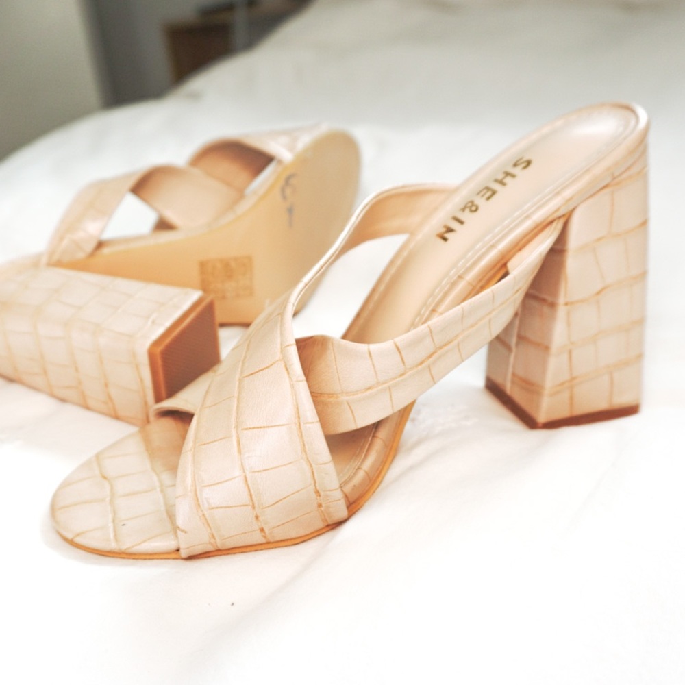 SHEIN Block Heel Mule